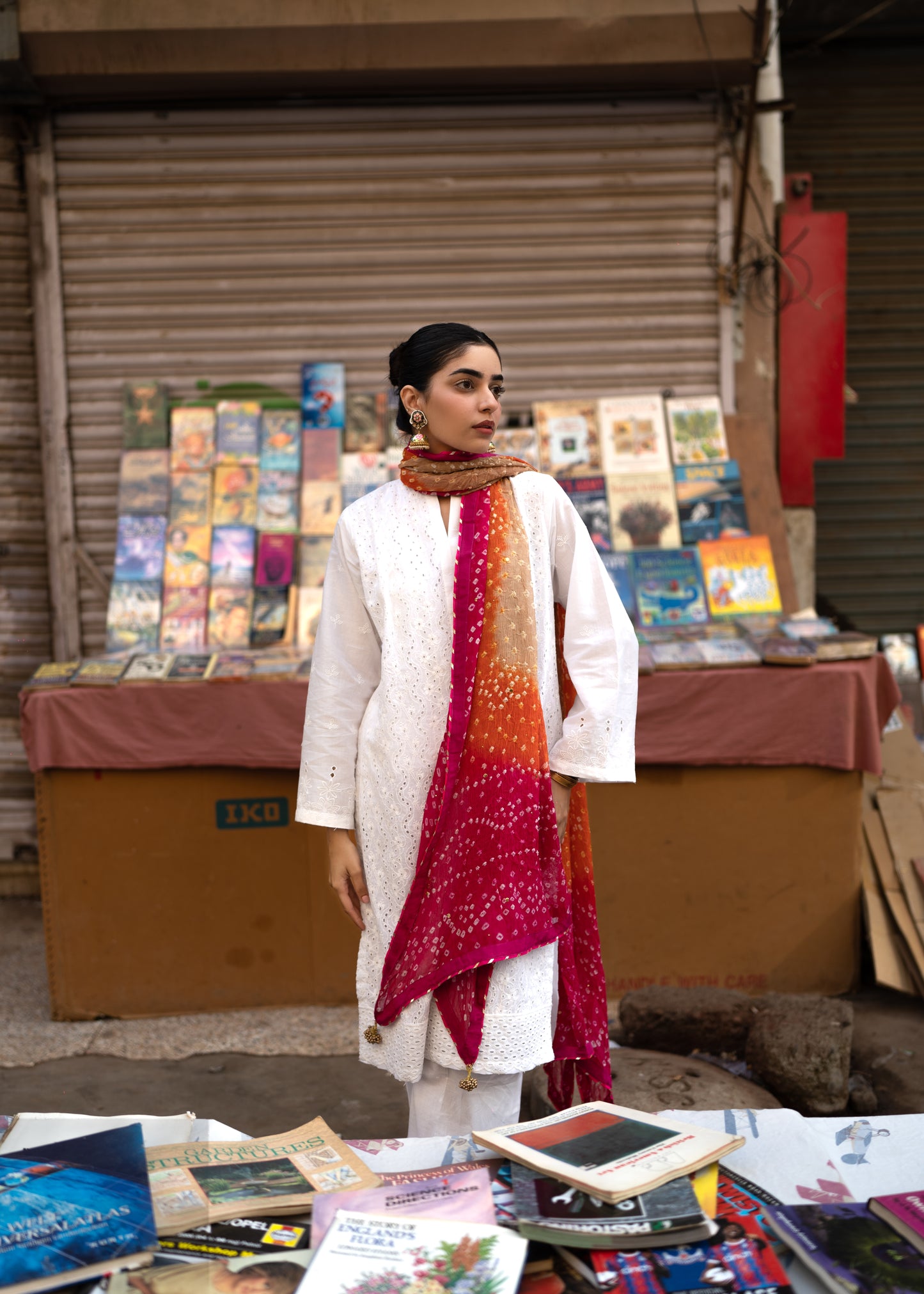 Rungeen Chunri Dupatta